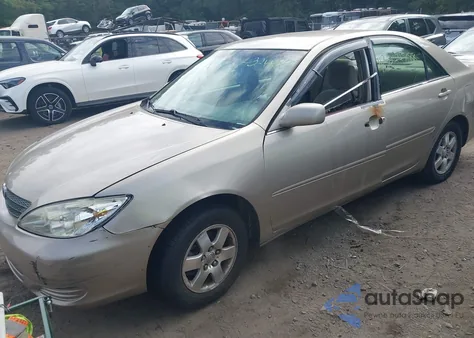2002 Toyota Camry Le from USA, damaged, VIN 4T1BE32K22U624562